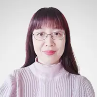 閆春