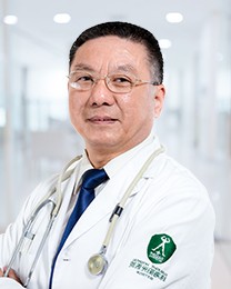 王金泳,副主任中医师